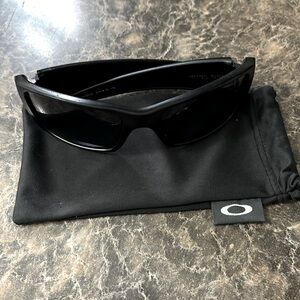 Oakley Fuel Cell polarized sunglasses & soft bag.